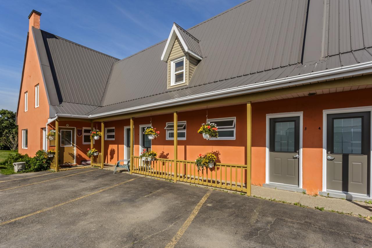 Auberge De L'Anse Rivière-du-Loup Екстериор снимка